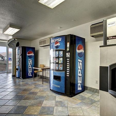 Motel 6 Wells Luaran gambar