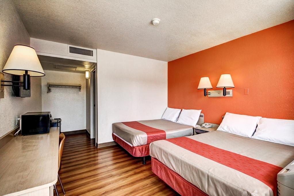 Motel 6 Wells Bilik gambar