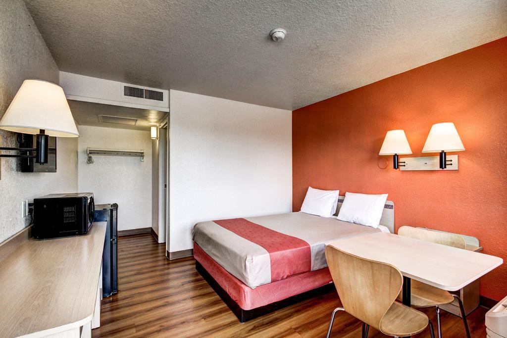 Motel 6 Wells Luaran gambar