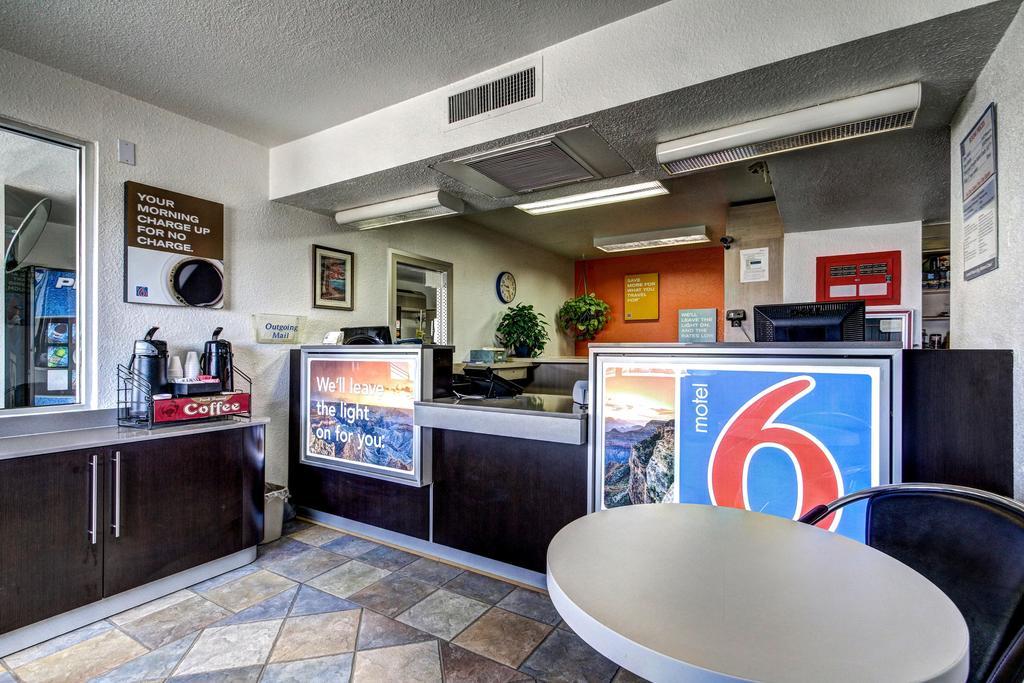 Motel 6 Wells Luaran gambar