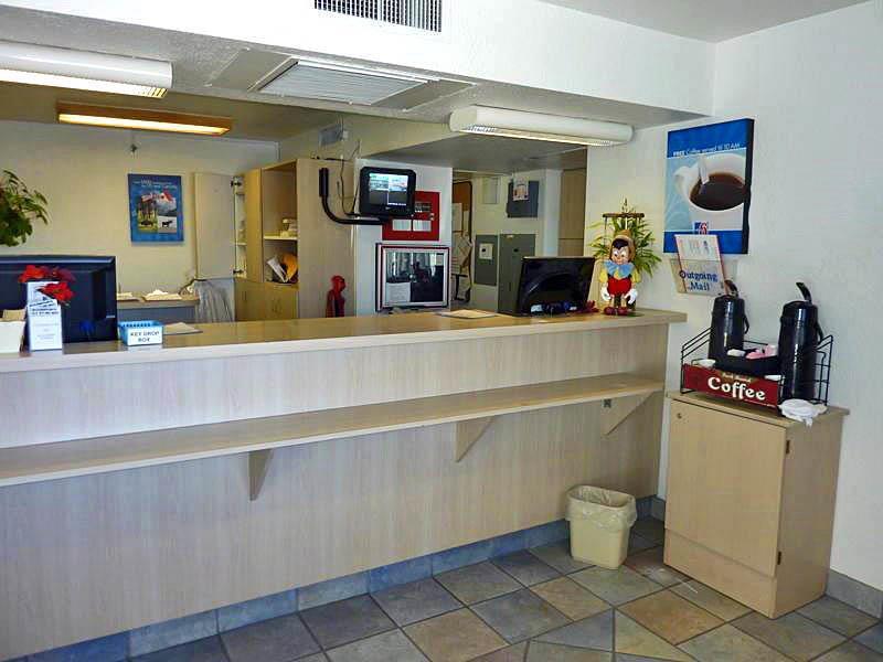 Motel 6 Wells Dalaman gambar